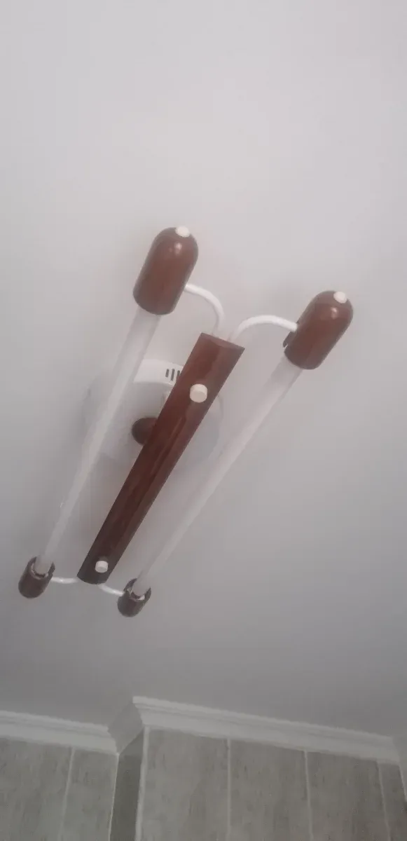 Lámpara de techo cocina madera y cristal