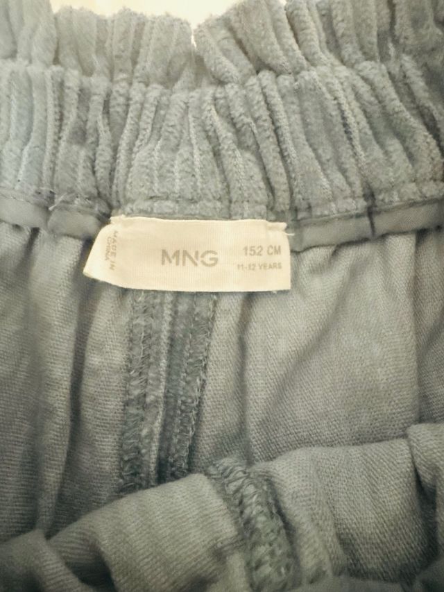 Pantalón Mango ancho corduroy talla 11-12