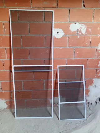 Mosquiteras extensibles 50× 70 y 70×100