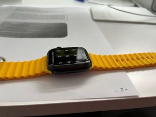 Apple Watch 7 45mm verde oliva
