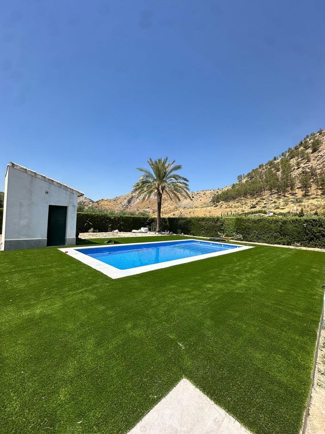 Césped artificial nuevo (a estrenar)