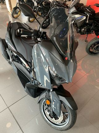 Yamaha XMAX 125 Sport Tech
