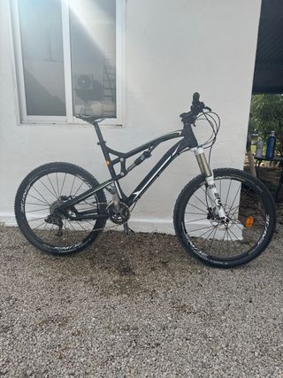 Bicicleta Doble Suspensión marca definitive 