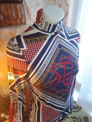 Lote talla 36-38 jerseys cuello alto