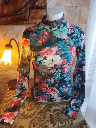 Lote talla 36-38 jerseys cuello alto