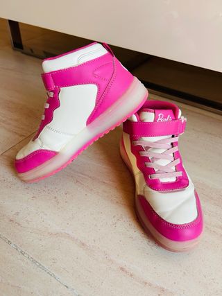 Scarpe da ginnastica Barbie Tall Taglia 32