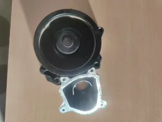 Bomba de Agua BMW E60 E90 E91