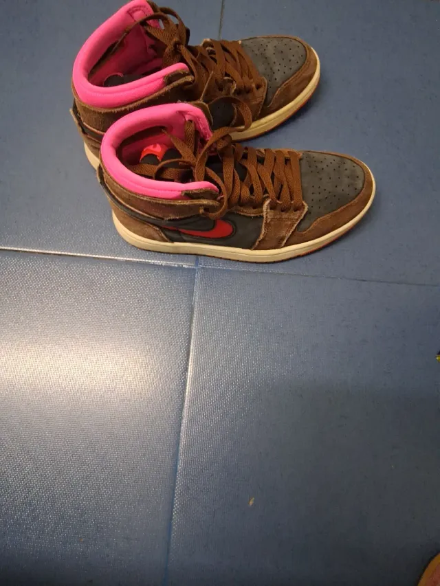 Zapatillas Nike Marrones y Rosasn 36 buen estado