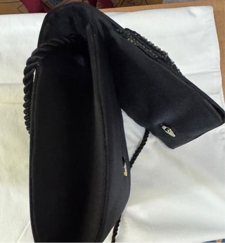 Bolso fiesta satén con detalles brillantes