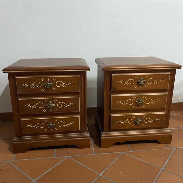 Mesitas de noche de madera (2 unidades)