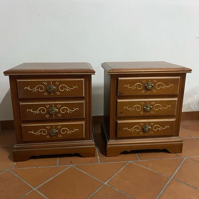 Mesitas de noche de madera (2 unidades)