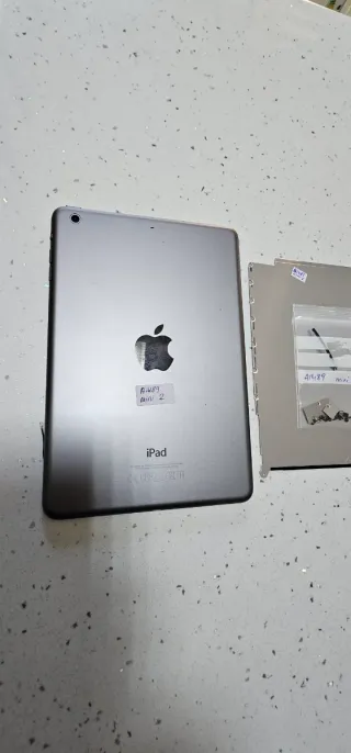 Carcasa iPad mini 2 A1489 Plata