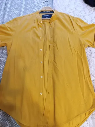 Lote de dos camisas talla l y m