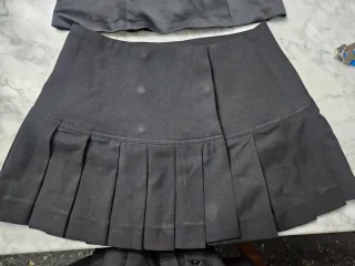 Conjunto Top  y Falda Plisada Negro