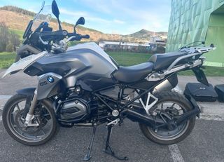 BMW R1200GS 2017 + maletas + baul