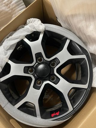 Llantas Originales Jeep Wrangler Rubicon JL