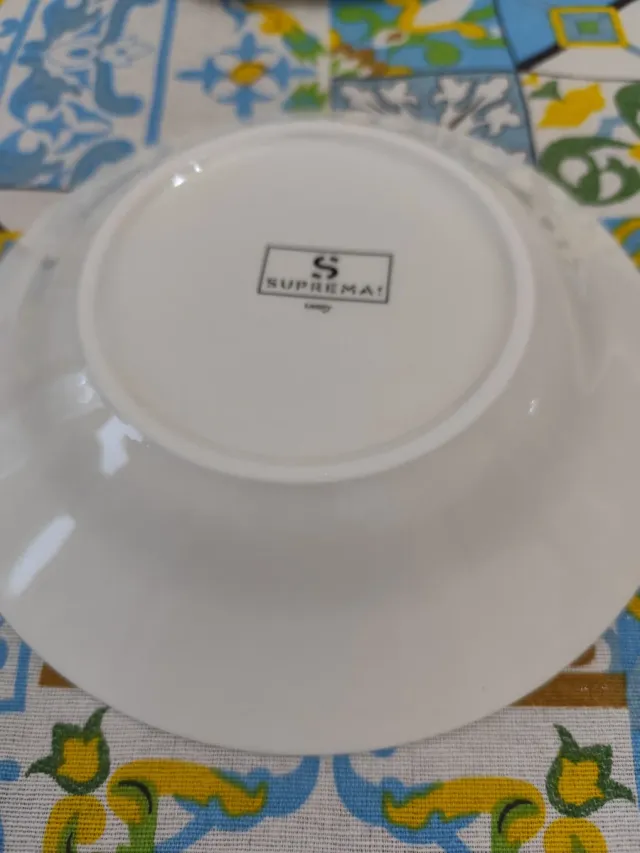 Servizio piatti ceramica 12 pezzi per 6 persone