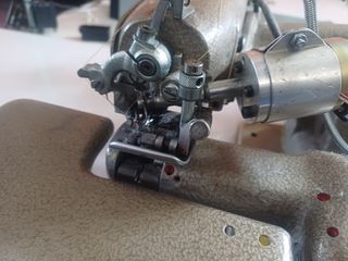Máquina Strobel Puntada Invisible