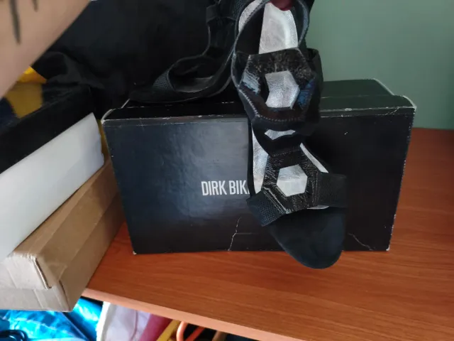 Zapatos de vestir Dirk Bikkembergs mujer negros