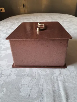 Caja de caudales JOMA metálica