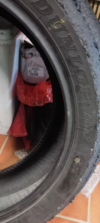 Neumáticos slips  Dunlop 200/70R17-120-75-17
