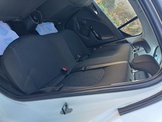 Opel Corsa 2017.POCOS KILOMETROS .COMO NUEVO.V.O