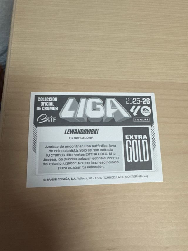 Cromo Lewandowski EA Sports Extra Gold