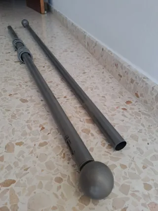 Barra de Cortina extensible gris