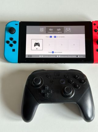 Nueva! Nintendo Switch + accesorios