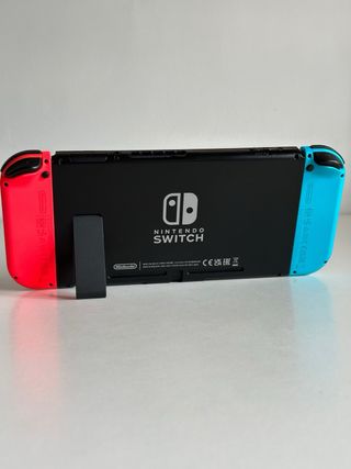 Nueva! Nintendo Switch + accesorios