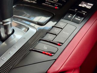 PORSCHE Cayenne Diesel Platinum Edition