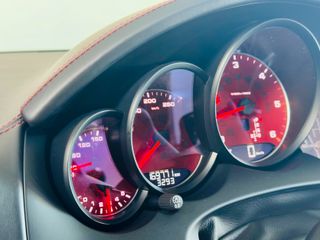 PORSCHE Cayenne Diesel Platinum Edition