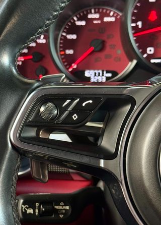 PORSCHE Cayenne Diesel Platinum Edition