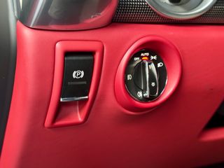 PORSCHE Cayenne Diesel Platinum Edition