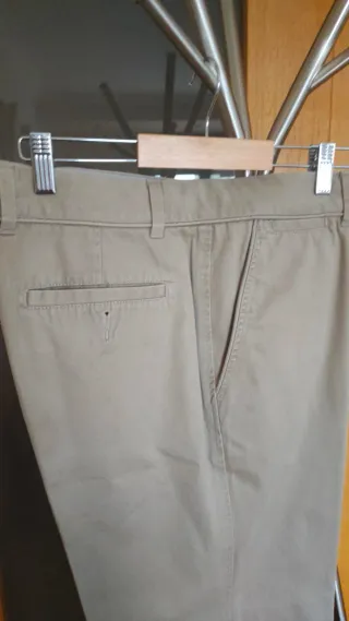 Pantalón chino beige talla 46