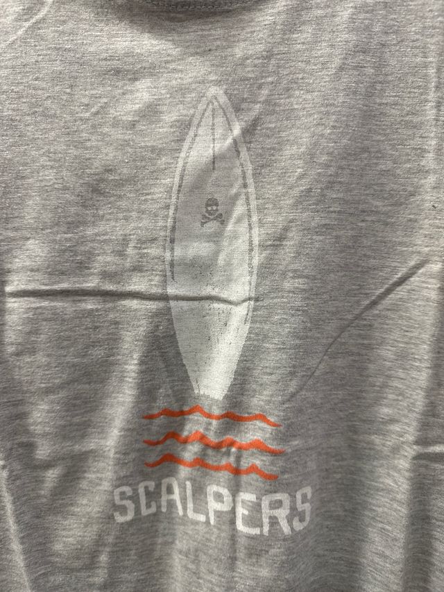 Camiseta Scalpers Gris Talla S