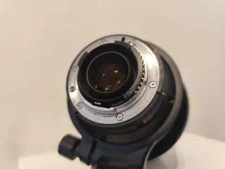 Objetivo Nikon AF VR-Nikkor 80-400mm f/4.5-5.6D ED