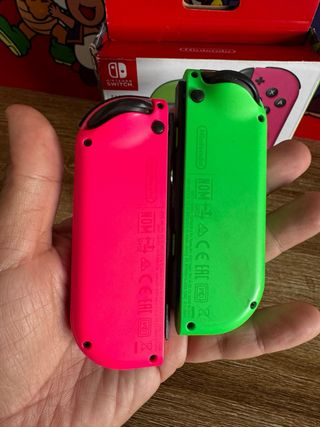 Joy-Con Nintendo Switch Verde y Rosa Originales