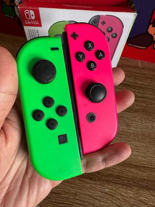 Joy-Con Nintendo Switch Verde y Rosa Originales
