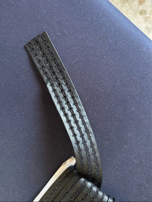 Cinta de cuero negra