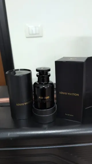Louis Vuitton Pur Oud Profumo Nero Oro originale