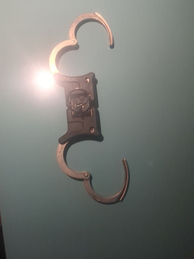 Grilletes YHC ULTIMATE