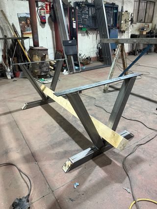 Patas de mesa estilo hierro