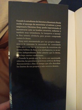 CINCUENTA SOMBRAS DE GREY