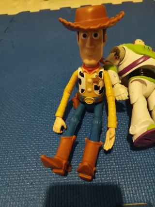 Giocattoli Toy Story: Woody, Buzz e altri