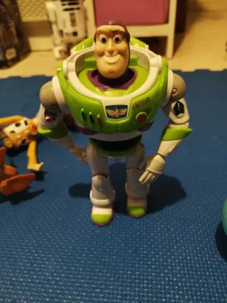 Giocattoli Toy Story: Woody, Buzz e altri