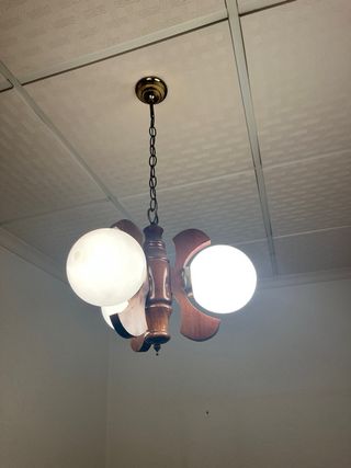 Lampade vintage in oro e bianco