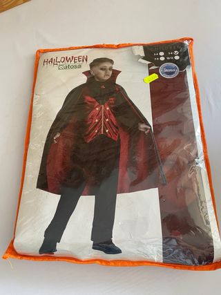 Disfraz Halloween Vampiro Infantil
como nuevo
