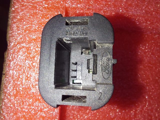 Ford Focus 13A350 Warning Light