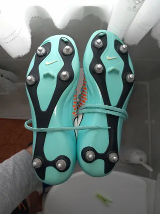 Zapatillas Fútbol Nike Magista SG Talla 8 UK